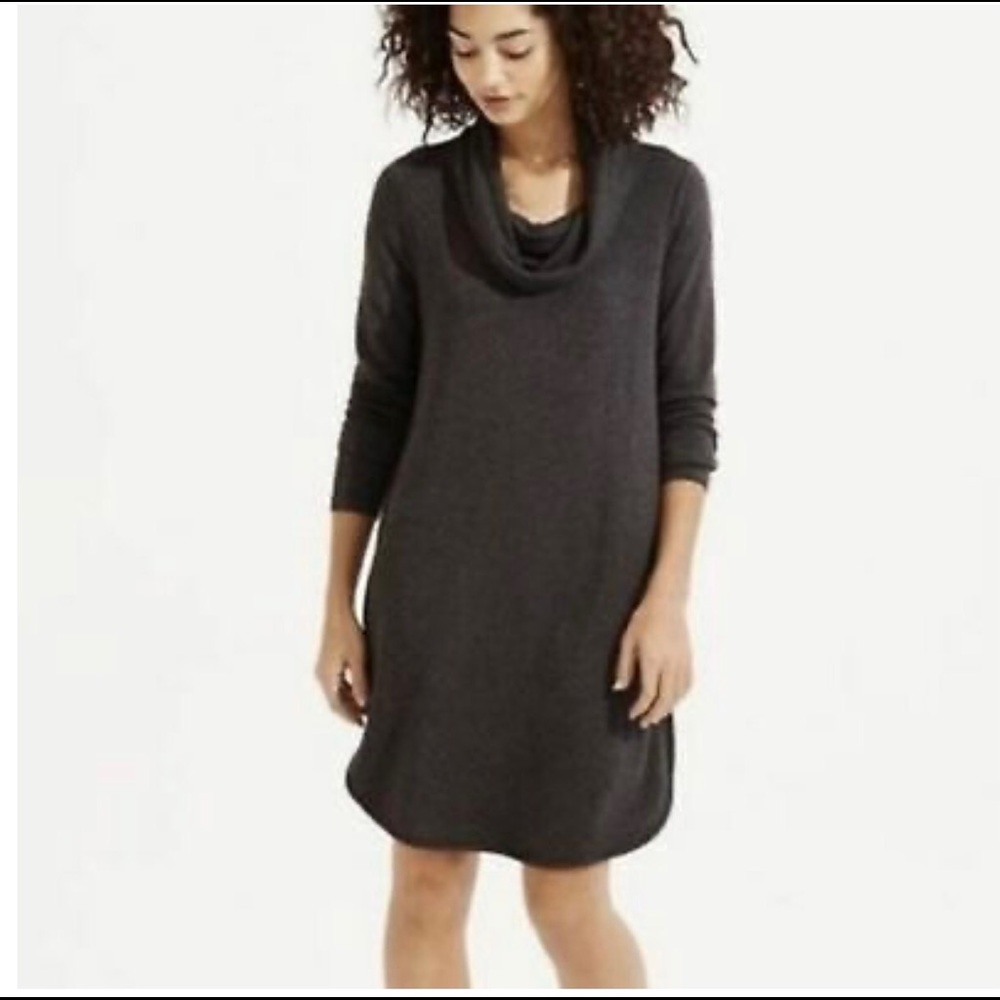 Lou & Grey Cowl neck dress, size M, NWOT